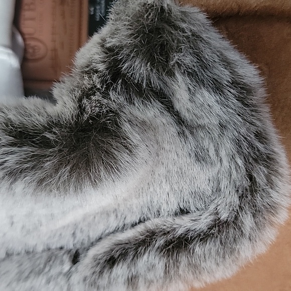 Coat - Picture 7 of 7